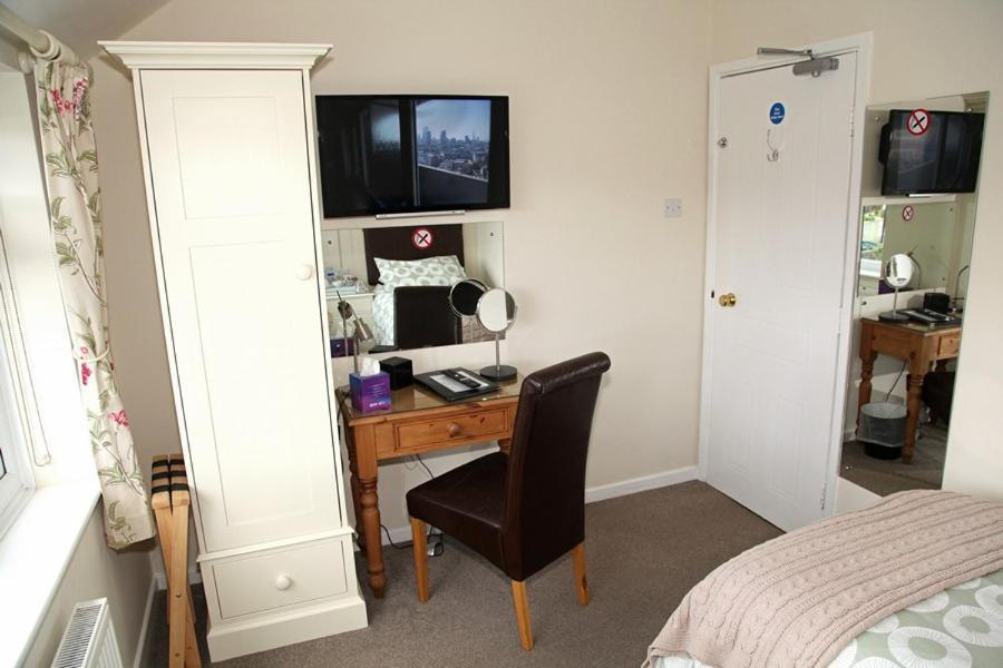 The Hinton Guest House Knutsford Dış mekan fotoğraf
