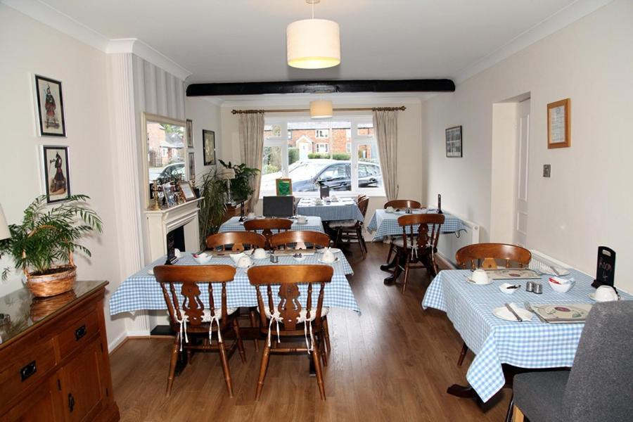 The Hinton Guest House Knutsford Dış mekan fotoğraf
