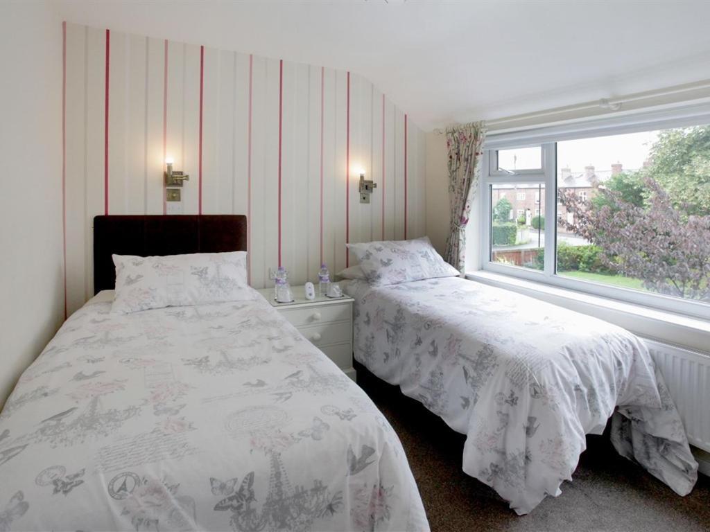 The Hinton Guest House Knutsford Dış mekan fotoğraf