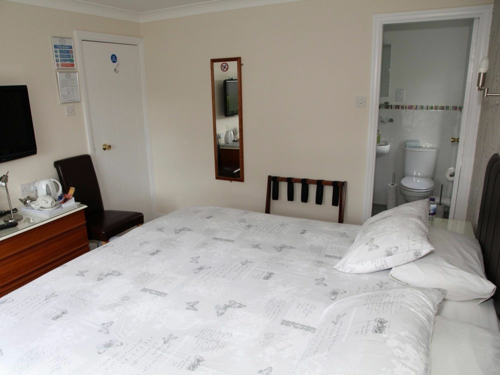 The Hinton Guest House Knutsford Dış mekan fotoğraf