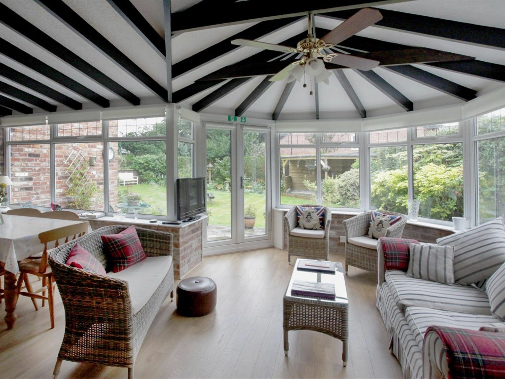 The Hinton Guest House Knutsford Dış mekan fotoğraf